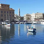 Al Vecchio Arco Appartament Διαμέρισμα Μπάρι
