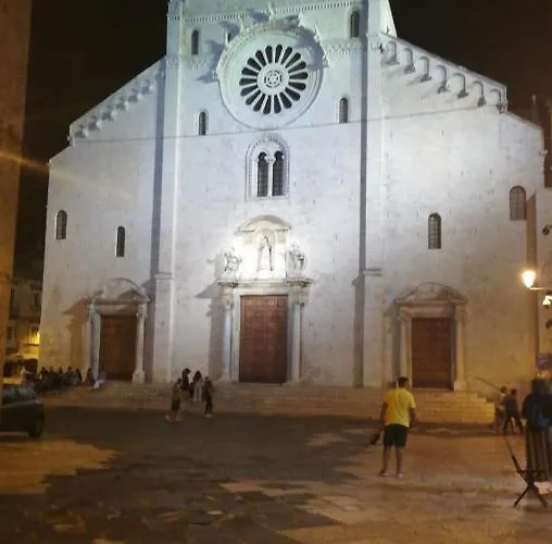 Al Vecchio Arco Appartament * バーリ