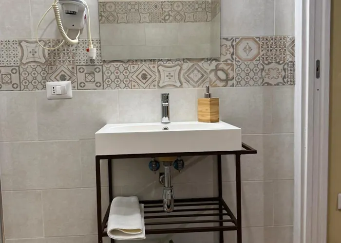 Al Vecchio Arco Appartament * バーリ